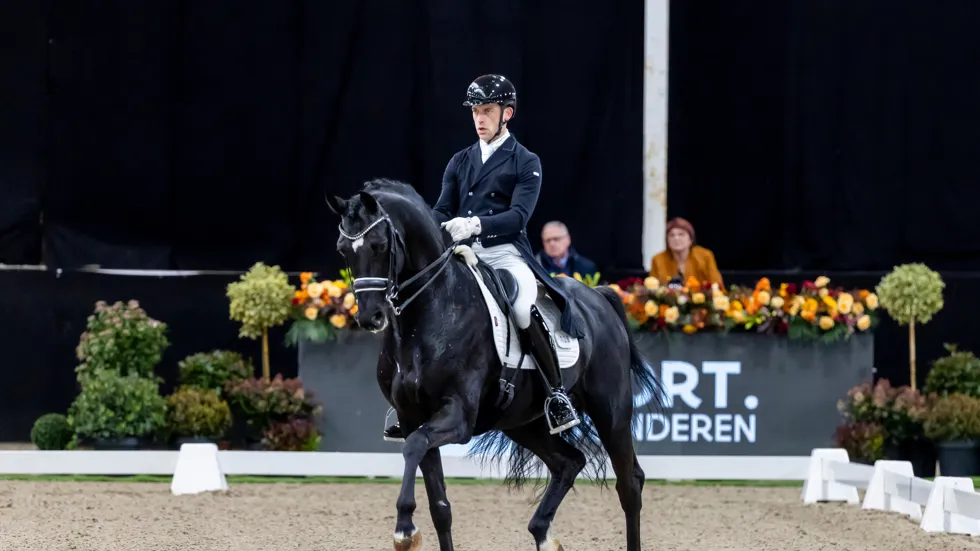  Zaterdagavond 28 februari vormt het toneel voor de muzikale show van Europees kampioen Justin Verboomen en zijn toppaard Zonik Plus