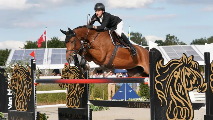 Thibeau Spits sprong naar de overwinning in een 1m40 reeks