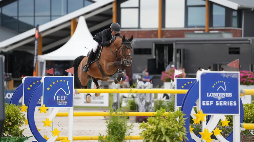 Rik Hemeryck laat opnieuw het Belgische volkslied klinken in Kronenberg