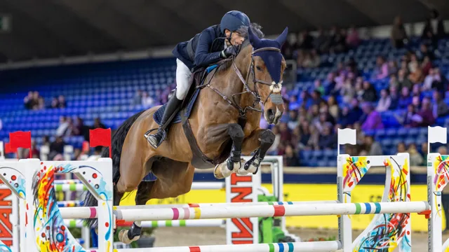 Oscar van den Berghe start de tweede dag van Jumping Mechelen met winst