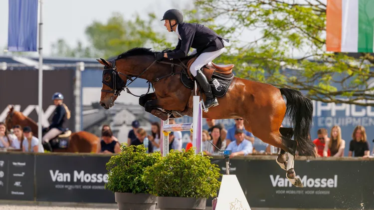 Dubbele winst voor Xander Van Es