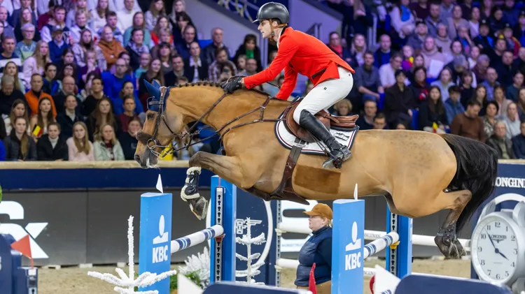 Spanning tot het einde: Van Massenhove pakt finaleticket in Helsinki