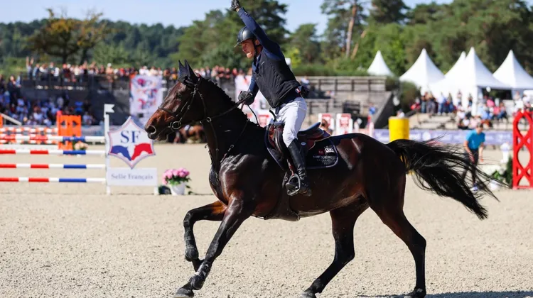 Kenyane Canel (SF, Diarado x Mylord Carthago), a été sacrée championne de France des juments de cinq ans et acquise par Michel Hécart.