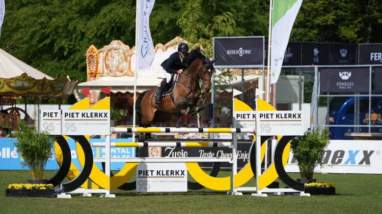  Goossens en Maserati tonen vorm tijdens Deense openingsdag  