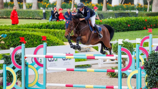 Odin van ’t Hanegoor springt naar goud in de 1m45 reeks