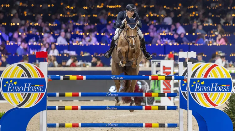 Hazebroek triomfeert, België vult het hele podium én meer
