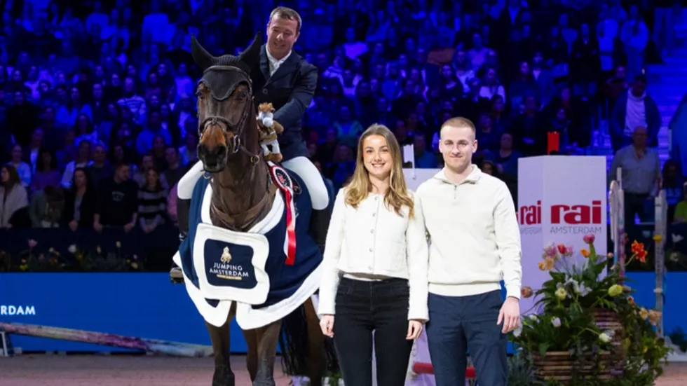 Gentlemen vh Veldhof won deze 1m50 rubriek