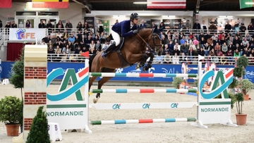 Mathieu Billot et Darling de l'Angevine ont remporté l'épreuve majeure du jour au CSI 4* de Saint-Lô.