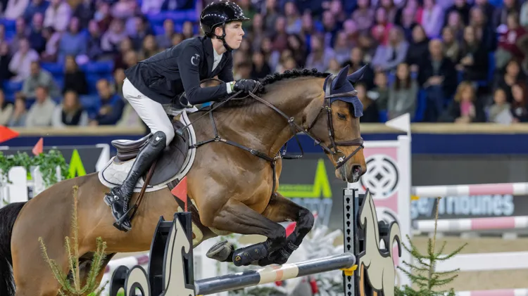 Gin Flip de Muze Z springt met Thibeau Spits naar top drie in Den Bosch