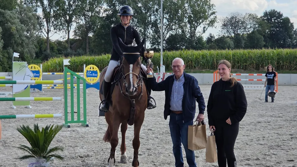 Annelies Van Gestel als enige dubbel foutloos in Grote Prijs