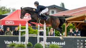 Bart Jay Junior Vandecasteele zegevierde in de GP-kwalificatie
