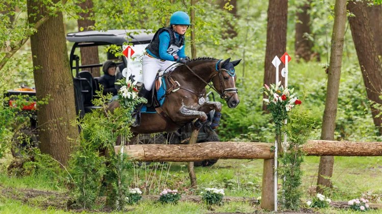 Max Adriaensen domineert reeks 5 in Moerzeke