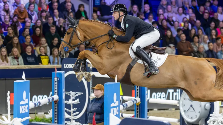 Merryweather vt Leeuwerikenhof opnieuw op het hoogste schavotje met Koen Vereecke