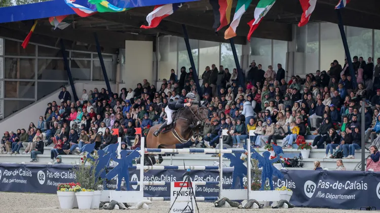 Van Thillo wint 3* Grote Prijs van Le Touquet