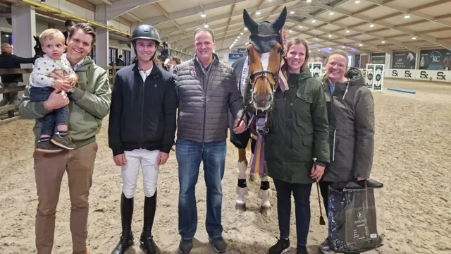 Wim De Nul met zijn partner, dochter en schoonzoon