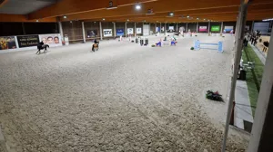 Wedstrijd of training? Bomaco Winter Jumping biedt voor elk wat wils