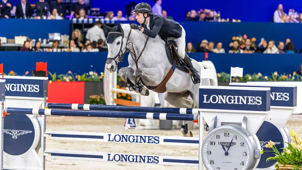 Thibeau Spits en King van Essene naar tweede plaats in 1m55-rubriek