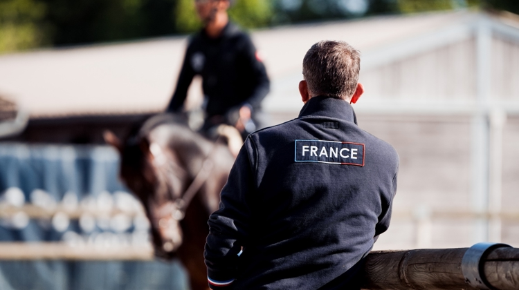 La FFE vient d’officialiser son nouveau staff fédéral pour les disciplines olympiques et le para-dressage. 