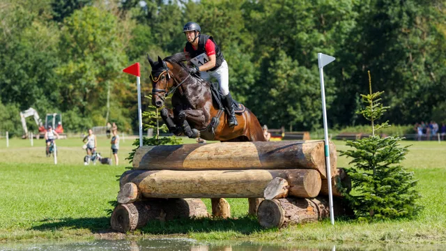 Maarten Boon leidt Belgisch kampioenschap eventing na dressuur