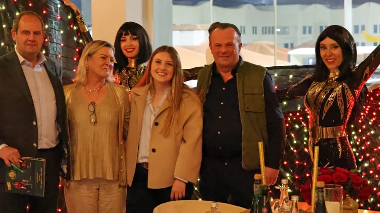 Belgische Exclusive Stables van Paulien Schepers investeerde ter plekke samen met haar moeder in vier embryo’s