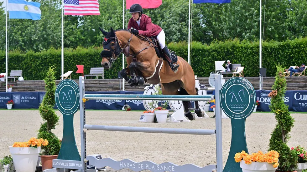 Gudrun Patteet wint 1m45 GP-kwalificatie in Deauville