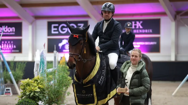 Vandenberk leidt Belgische opmars bij jonge paarden in Kronenberg