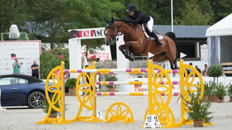 Baron RR Z springt naar winst in 1m50-hoofdrubriek