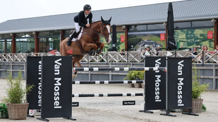 Seppe Wouters springt met Qoffiekoek de Muze naar top zes in Grand Prix