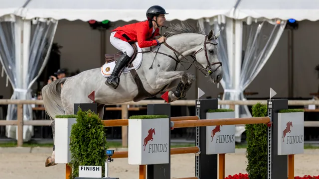 Bart Jay Junior Vandecasteele