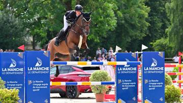 Ici lors du CSI 4* de Chantilly Classic, Alexa Ferrer et Naiade d'Elsendam ont remporté aujourd'hui le Grand Prix 3* de Saint-Lô