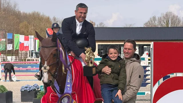 Winst voor Yves Vanderhasselt