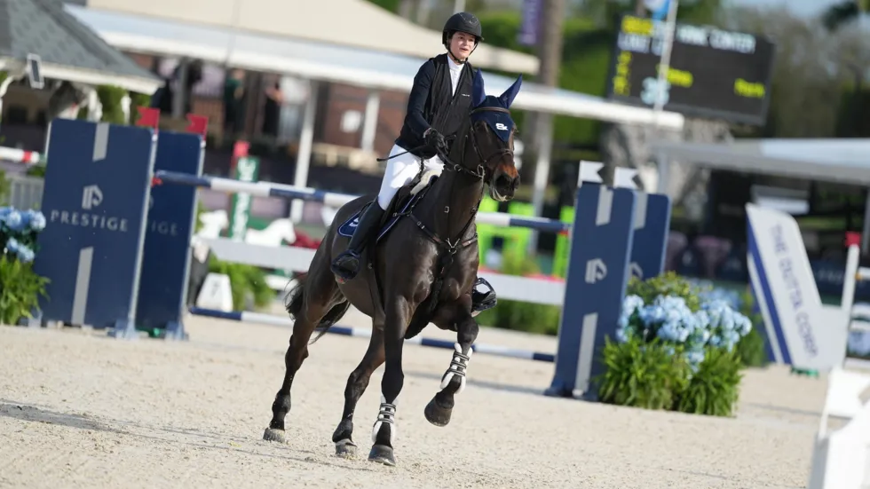 Zoe Conter springt naar top vijf in St. Tropez