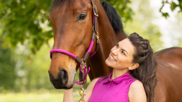 La nouvelle collection Covalliero Printemps / Été 2026 allie technicité, confort et style pour accompagner cavaliers et chevaux au quotidien comme en compétition.