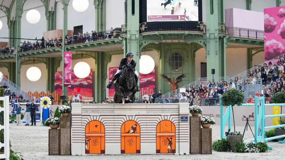 Thibeau Spits vijfde in vijfsterren Grote Prijs van Saut Hermès