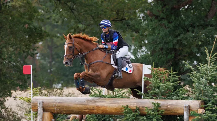 Benjamin Massié et Figaro Fonroy ont pris la tête du CCIO 4*-S de Lignières aujourd'hui, lors du cross.