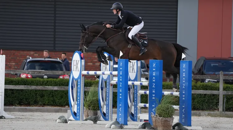 Podiumplaats voor Van Paesschen in Italiaanse driesterrenwedstrijd