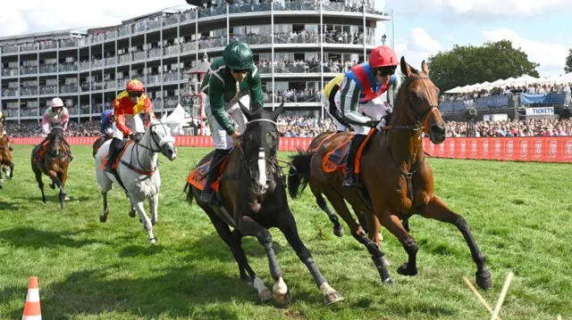 Christophe Soumillon zorgde voor één van de absolute hoogtepunten met winst in de UAE President Cup