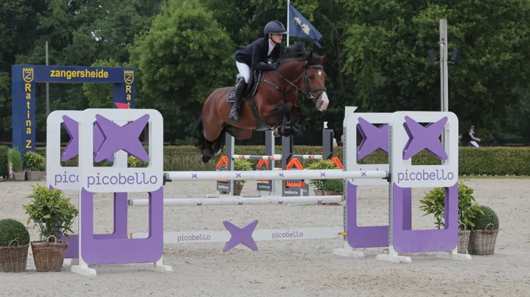 Aurelia Guisson reed Contigo vh Legitahof Z naar de titel