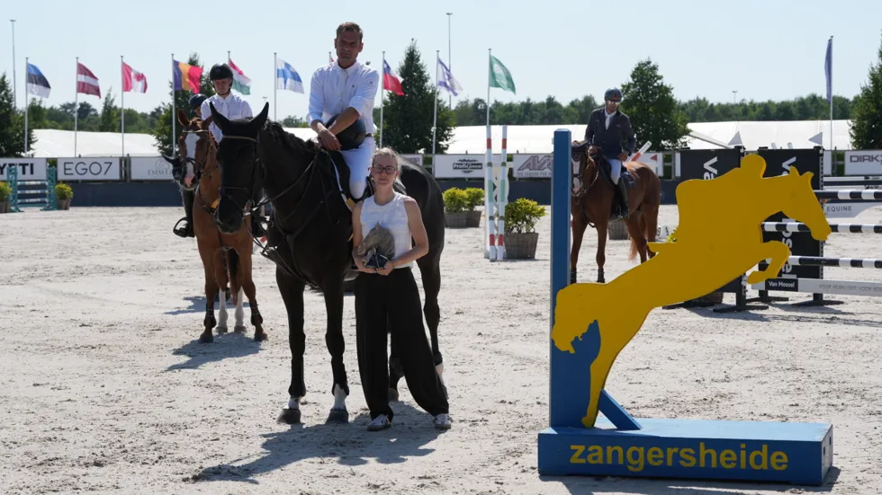 Lefevre en Ureka schitteren in openingsrubriek voor 6-jarigen
