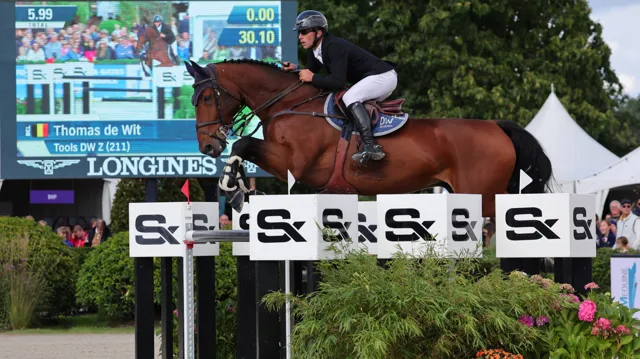 Tools DW Z naar podium in 1m55 GP van Bedizzole