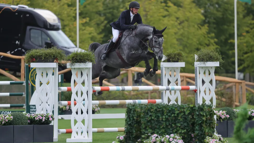 Dirk Demeersman moest Jens Thys voor zich dulden in de 1m40 reeks