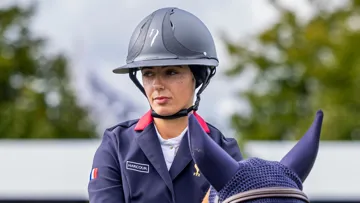 Nina Mallevaey, meilleure cavalière tricolore au classement mondial Longines de jumping, figure évidemment dans la liste.