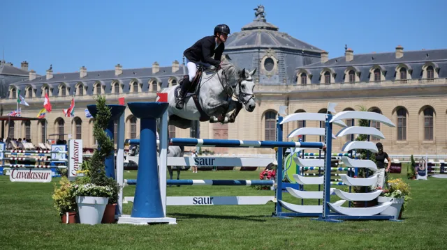 Tim Prouve wint met Cascada op de Chantilly Classic