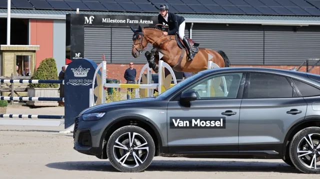 Van Beek en Cha-Cha H schitteren in Kronenberg