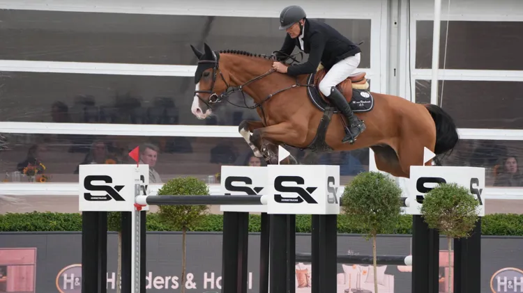 Van Roosbroeck bevestigt vorm met knappe vierde plaats in GP Oudsbergen