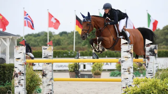 Tweede plek voor Leonie Peeters