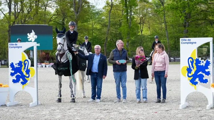 Spits en Lylith naar indrukwekkende overwinning in Compiègne
