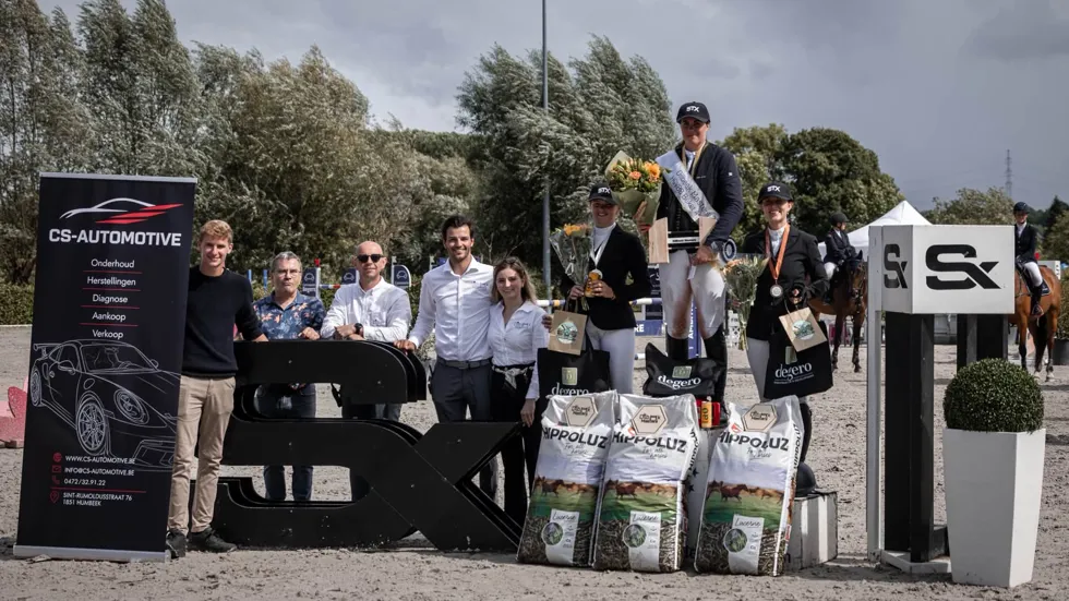 Ea Joinneau pakt de HGVBB Beker voor amazones