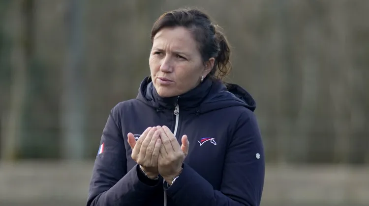 Cavalière internationale de concours complet et sélectionneuse des équipes de France Juniors et Jeunes Cavaliers, Gwendolen Fer livre ses conseils.