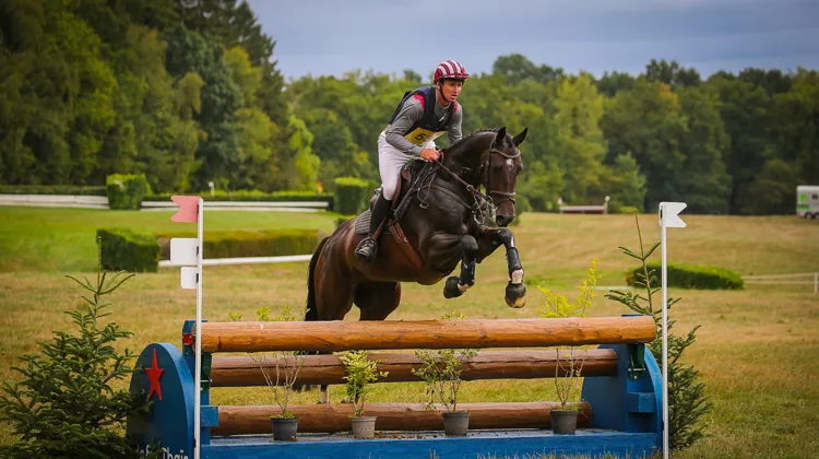 Lutin des Ibis et Thomas Carlile lors du cross. 